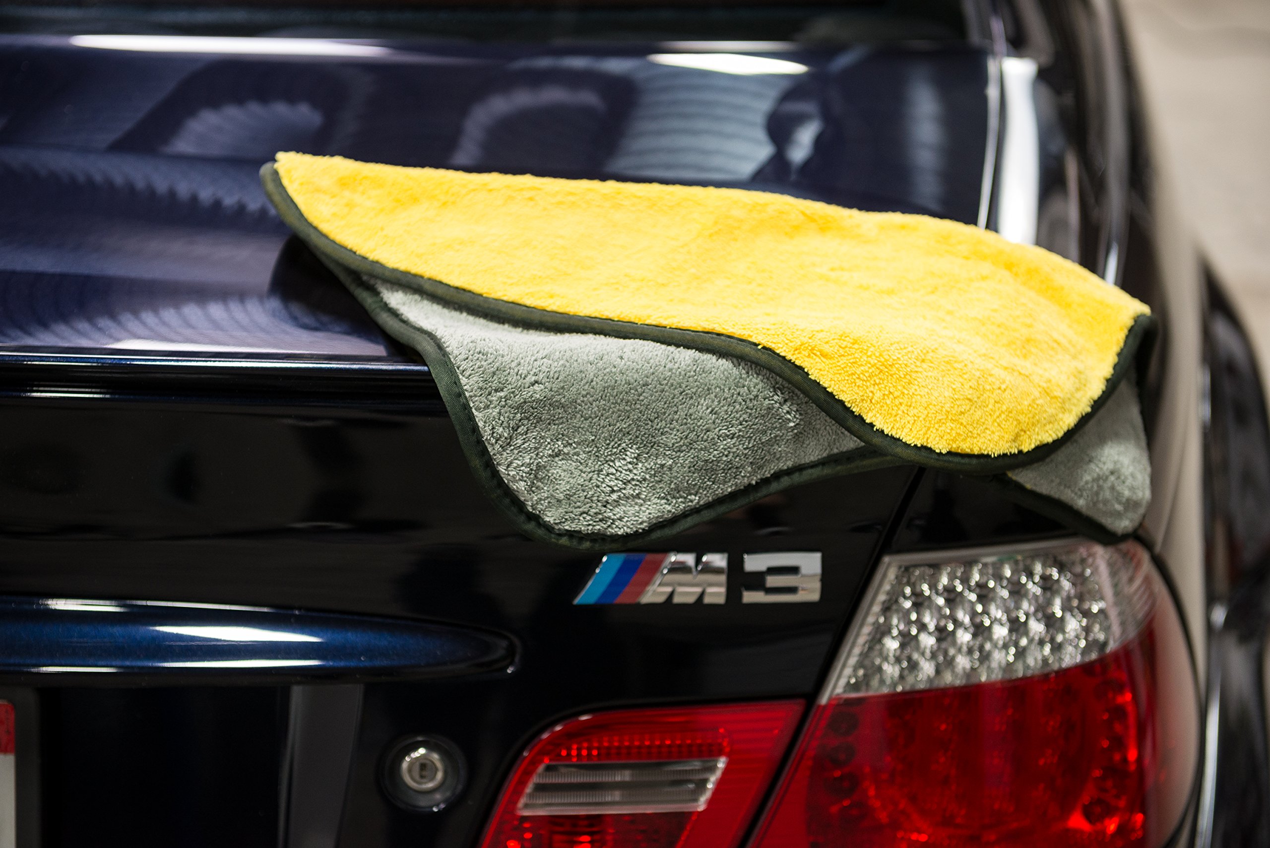 Chemical Guys MIC_1001 Microfiber Max 2-Faced Soft Touch Towel for Auto, Home, Kids, Pets & More (16 in. x 16 in.) - Image 6