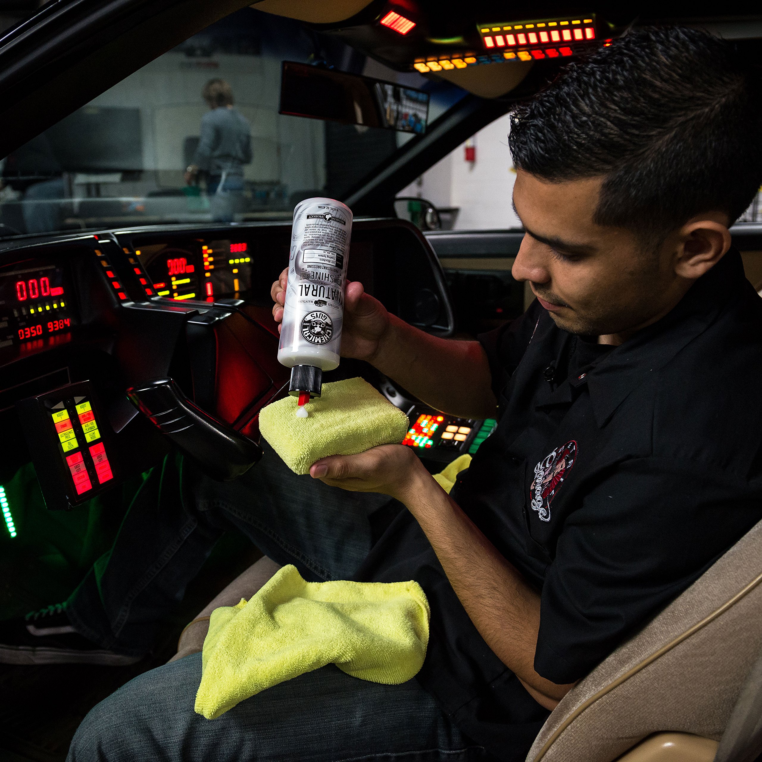 Chemical Guys TVD_201_16, Natural Shine, Satin Shine Dressing for Plastic, Rubber and Vinyl, 16 oz - Image 6